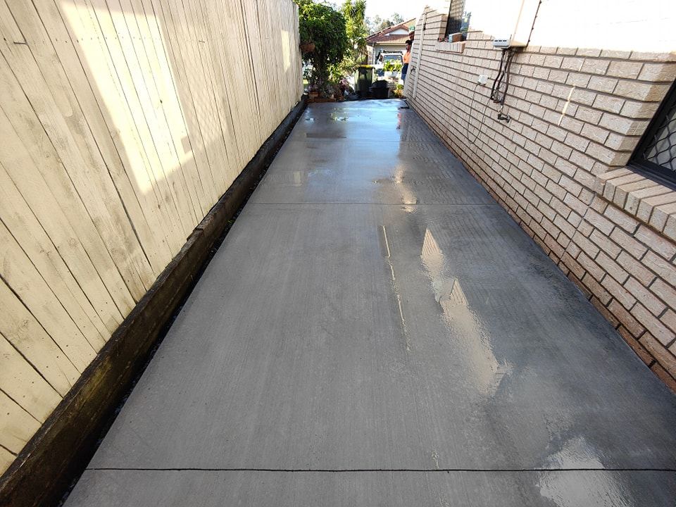 Ghan Concrete Construction — concrete driveways